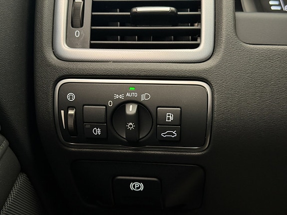 Volvo V70 14 of 30