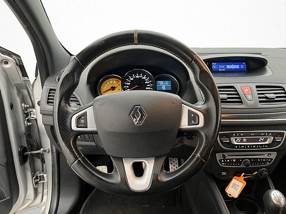 Renault Megane 13 of 27