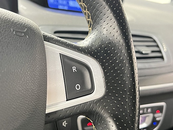 Renault Megane 17 of 27