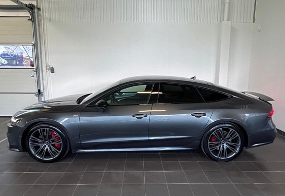 Audi A7 2 of 5