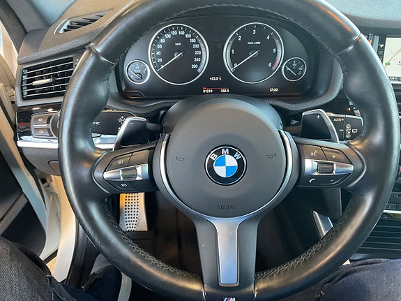 BMW X3 21 of 27