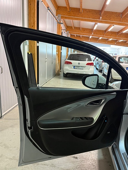 Opel Ampera 5 of 5