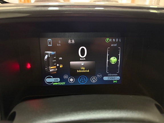 Opel Ampera 12 of 25