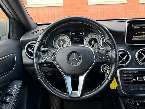 Mercedes-Benz A180 6 of 19