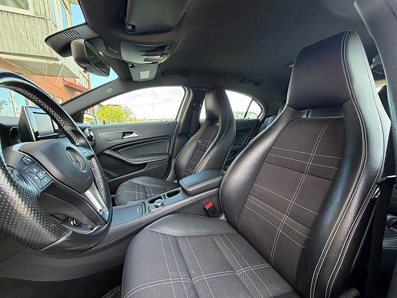 Mercedes-Benz A180 12 of 19