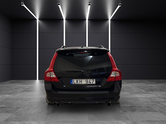 Volvo V70 5 of 5