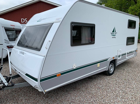 Knaus Eifelland 500 TK – Perfekt barnkammarvagn för familjen