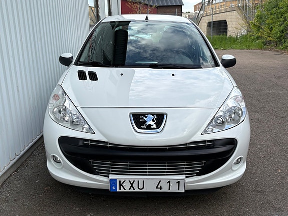 Peugeot 206+ 3 of 5