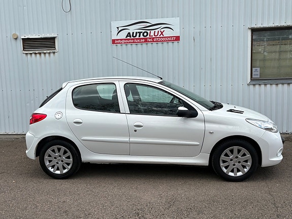 Peugeot 206+ 5 of 5