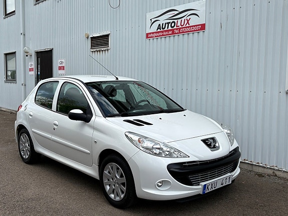 Peugeot 206+ 4 of 5