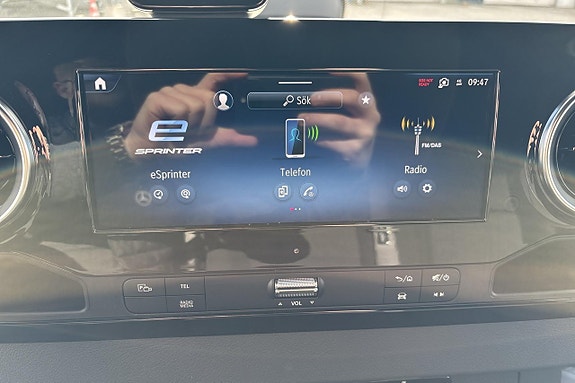 Mercedes-Benz eSprinter 420 12 of 16