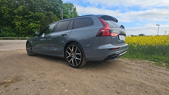 Volvo V60 6 of 13