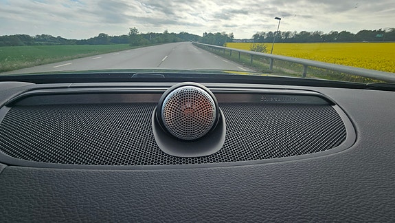 Volvo V60 9 of 13