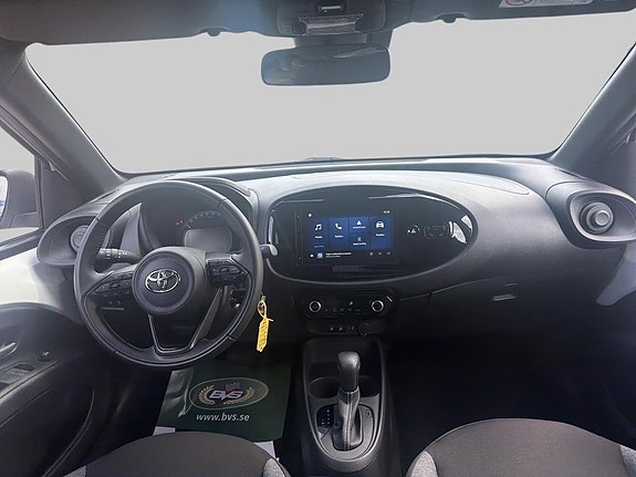 Toyota Aygo X 9 of 16