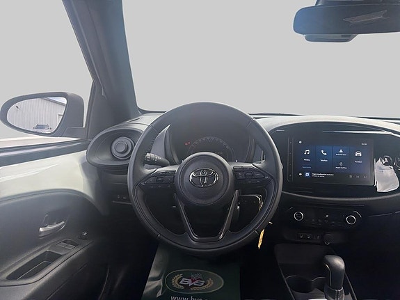 Toyota Aygo X 10 of 16