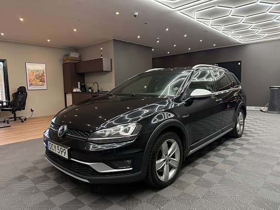 Volkswagen Golf Alltrack