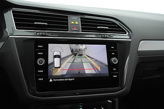 Volkswagen Tiguan 14 of 22