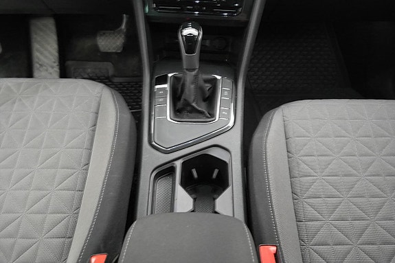 Volkswagen Tiguan 9 of 22