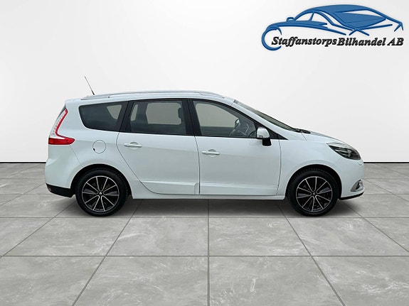 Renault Grand Scenic III 4 of 5