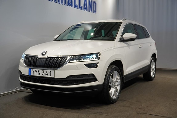 Skoda Karoq 2 of 5