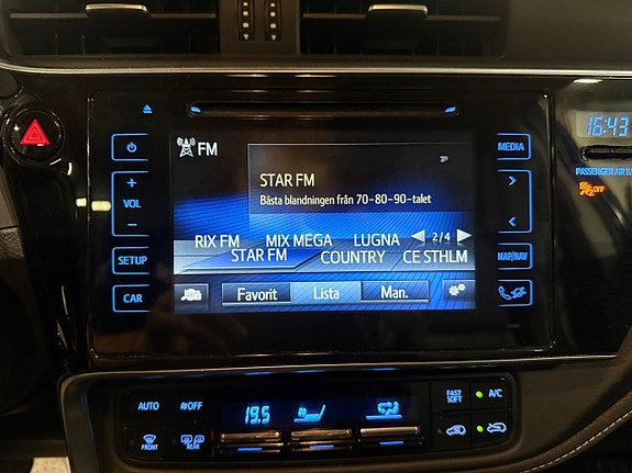 Toyota Auris 20 of 24
