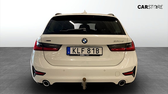 BMW 320 7 of 20