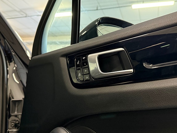 Porsche Cayenne S 18 of 25