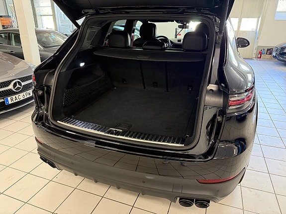 Porsche Cayenne S 22 of 25
