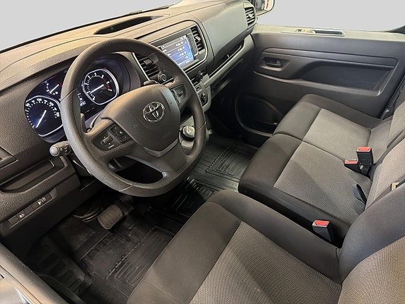 Toyota Proace 10 of 25