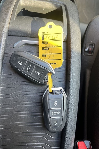 Citroen C4 Picasso 14 of 20
