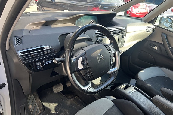 Citroen C4 Picasso 12 of 20