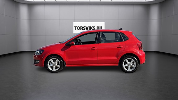 Volkswagen Polo 2 of 5