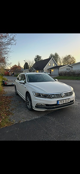 Volkswagen Passat 3 of 5