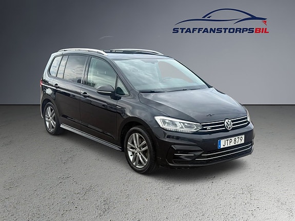 Volkswagen Touran 3 of 14