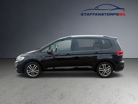 Volkswagen Touran 7 of 14