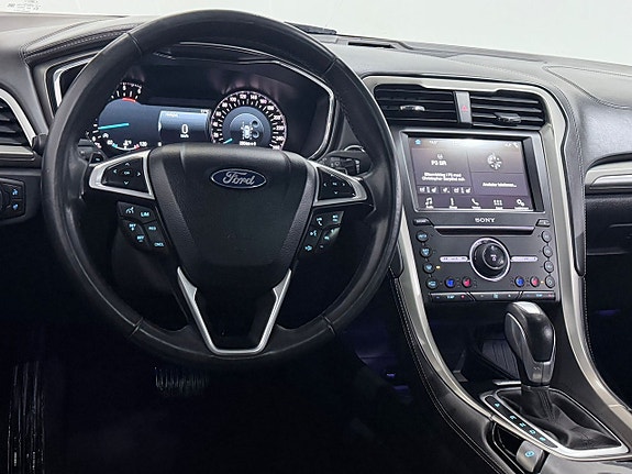 Ford Mondeo 25 of 25