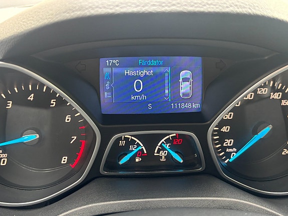 Ford Kuga 15 of 19