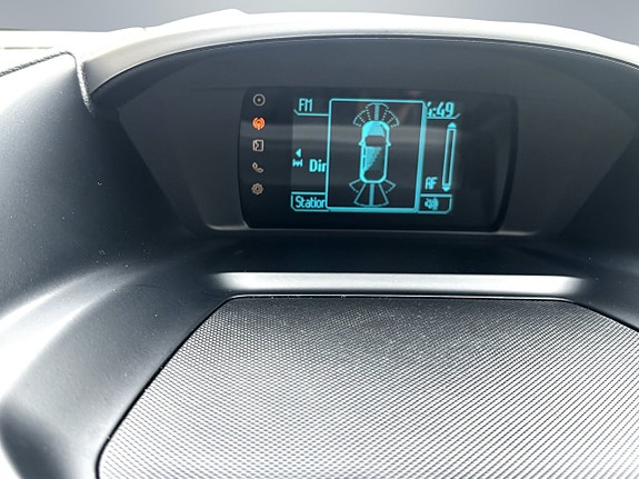 Ford Kuga 14 of 19