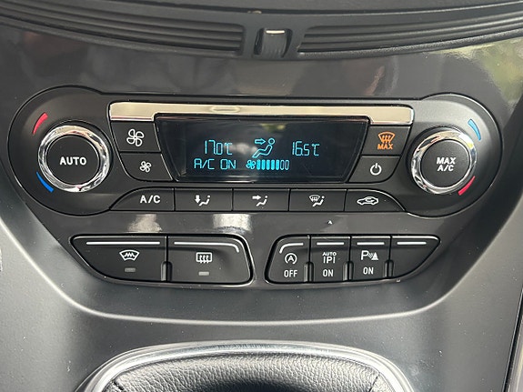 Ford Kuga 18 of 19