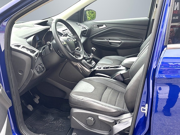 Ford Kuga 10 of 19