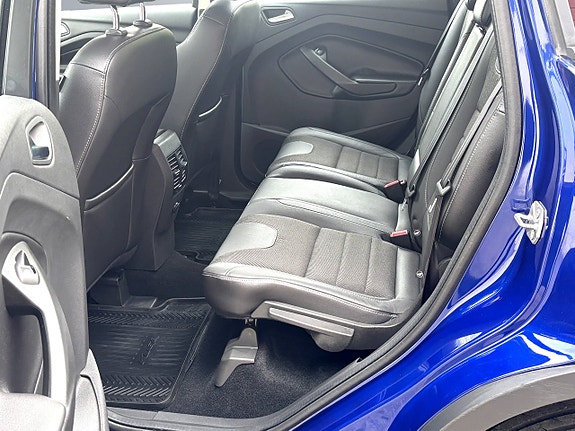 Ford Kuga 12 of 19