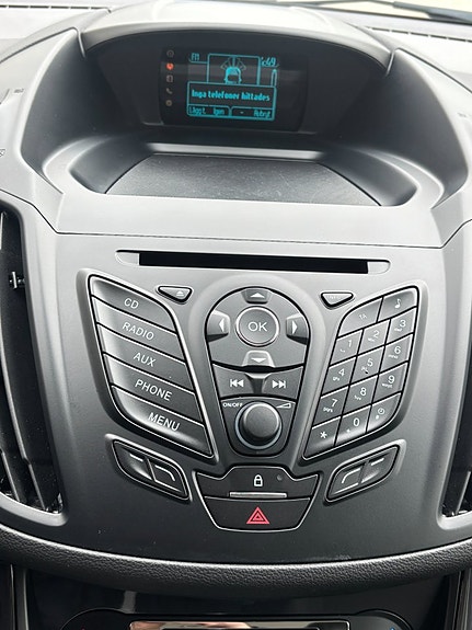 Ford Kuga 17 of 19