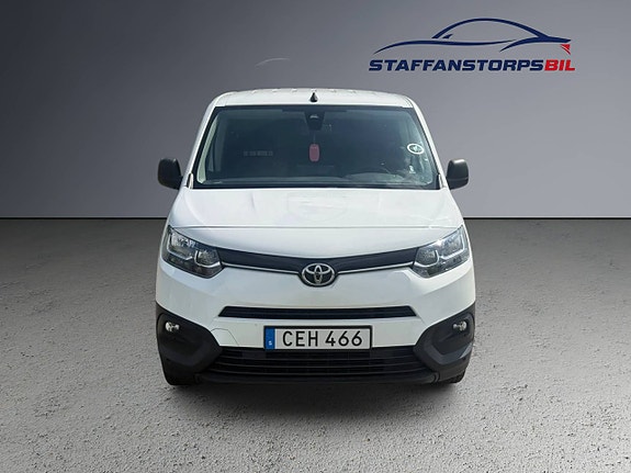 Toyota Proace City 2 of 10