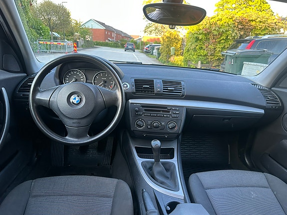 BMW 116i 5 of 5