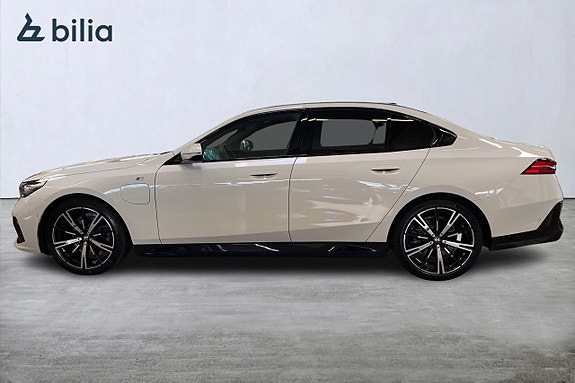 BMW 530e 3 of 20