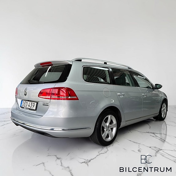 Volkswagen Passat 4 of 5