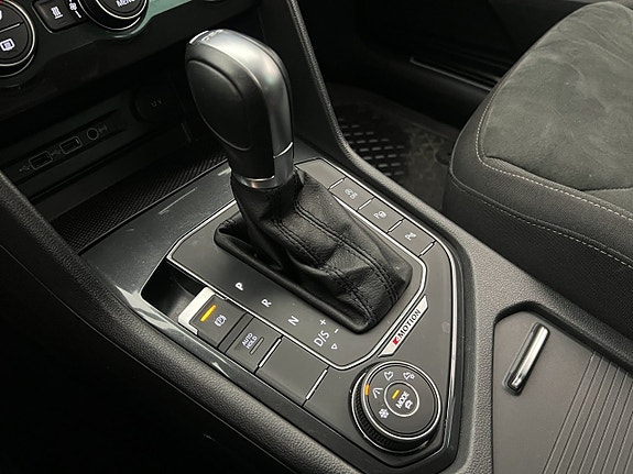 Volkswagen Tiguan 24 of 30
