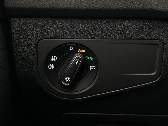 Volkswagen Tiguan 16 of 30