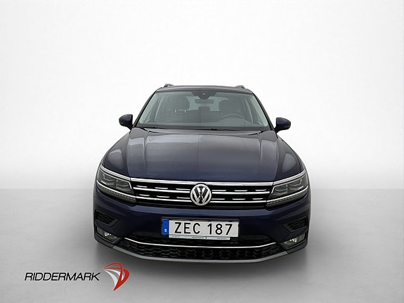 Volkswagen Tiguan 2 of 5