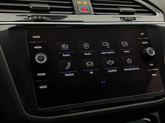 Volkswagen Tiguan 22 of 30